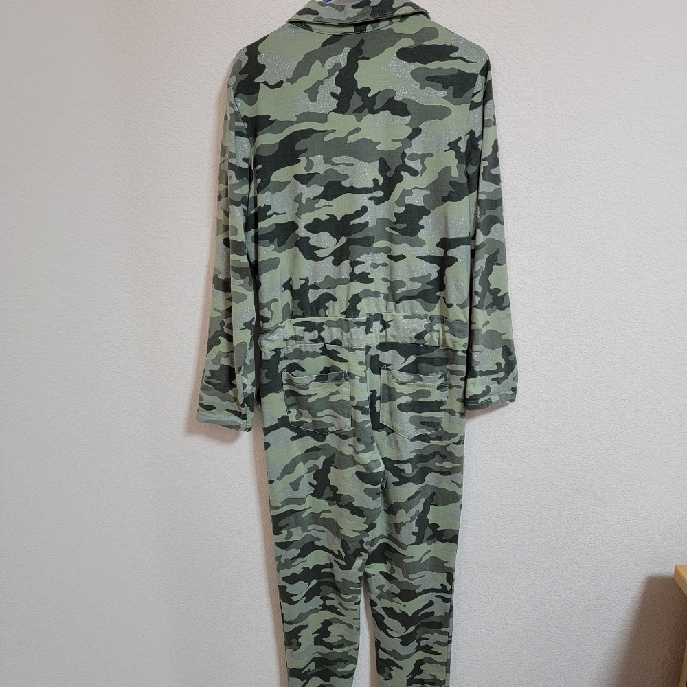 Brand Bazar One Size Camo Jumpsuit with Tie Front - Picture 5 of 5
